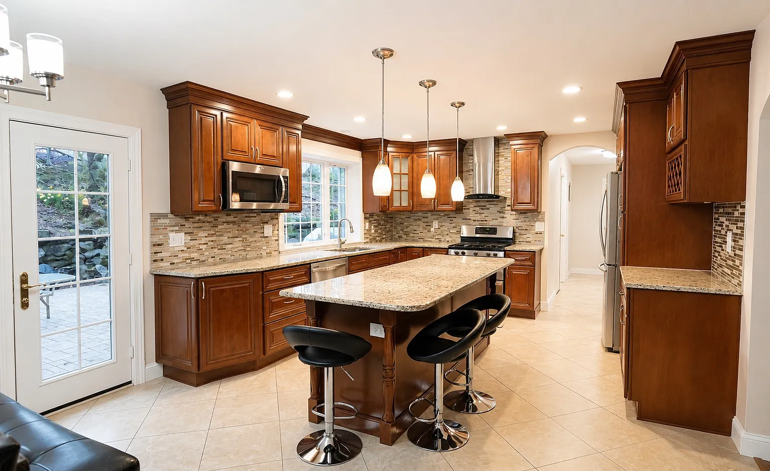 12 Raven Dr — Photo 4