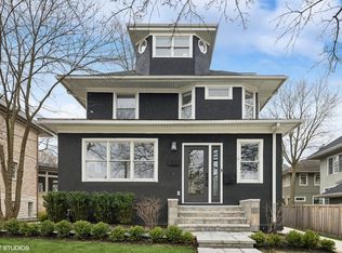 212 E Chicago Ave, Hinsdale, IL 60521