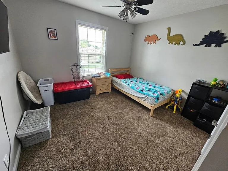 692 Winding Bluff Way — Photo 7