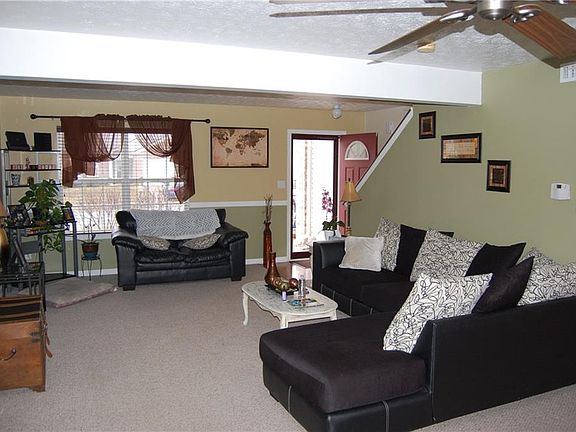 2nd image of 6620 Greenspire Pl