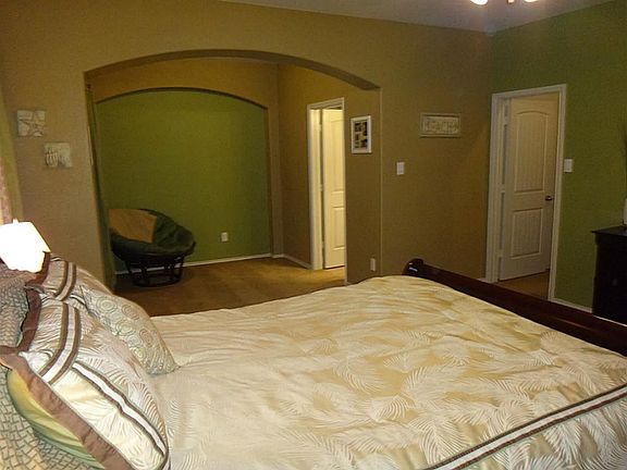 4th image of 3622 Waterport Ln