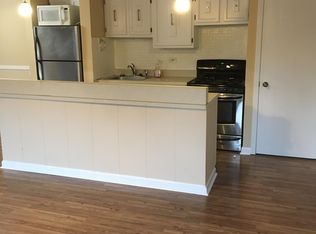 703 Kenneth Cir, Elgin, IL 60120