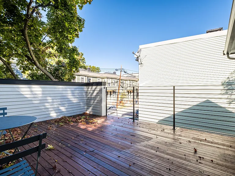 115 Spring St — Photo 36