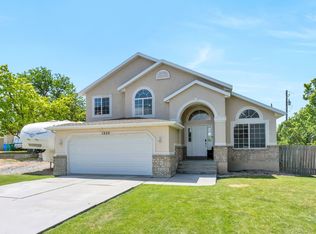 1225 W Matthews Way, Riverton, UT 84065