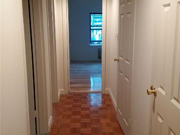 3rd image of 72 E 119th St Fl 1