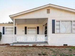 1800 Helen Ct, Cayce, SC 29033