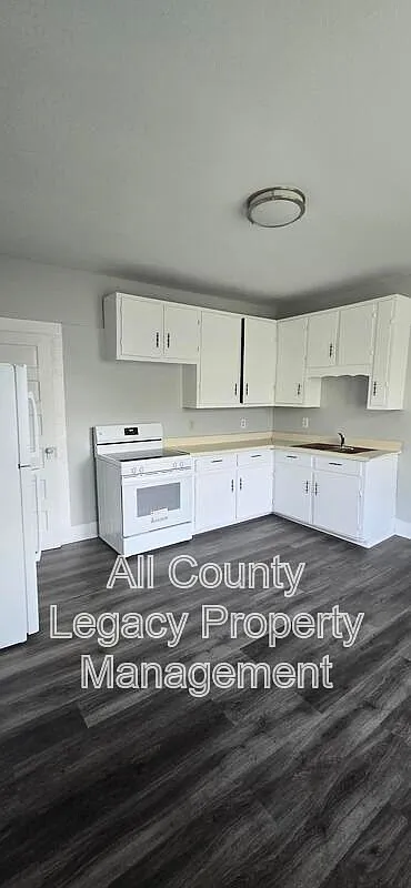 1 bed, 1.0 bath, $1,095 — Photo 2