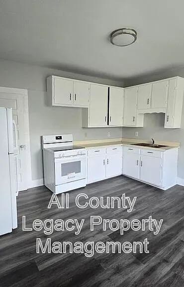 31 Ivy St #B — Photo 2