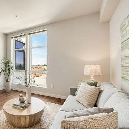 Marquee Apartments — Photo 3
