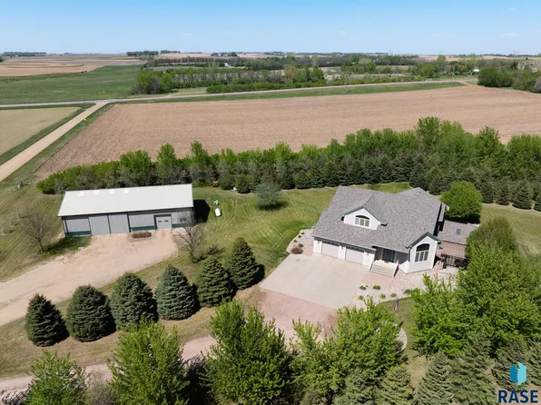 25414 483rd Ave, Garretson, SD 57030