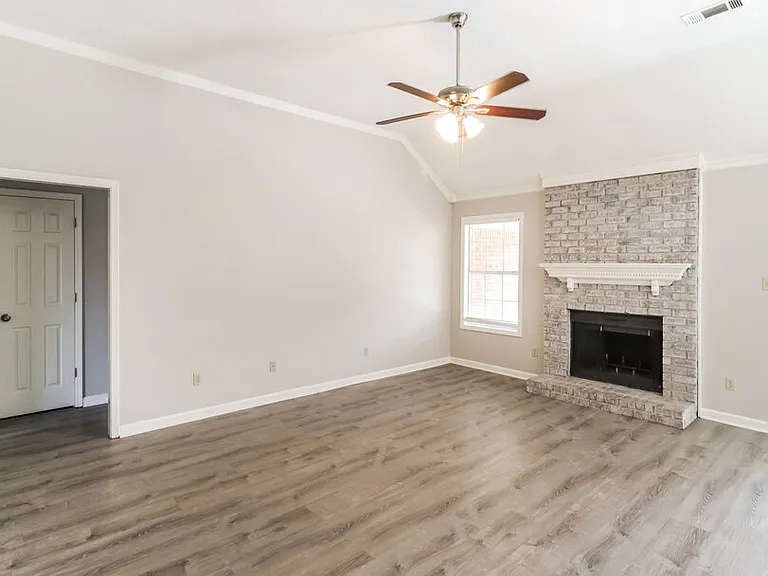 6665 Millgrove Park Dr — Photo 4