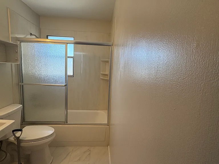 2104 Field St — Photo 13