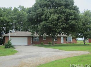 375 E 1700th Ave, Vandalia, IL 62471