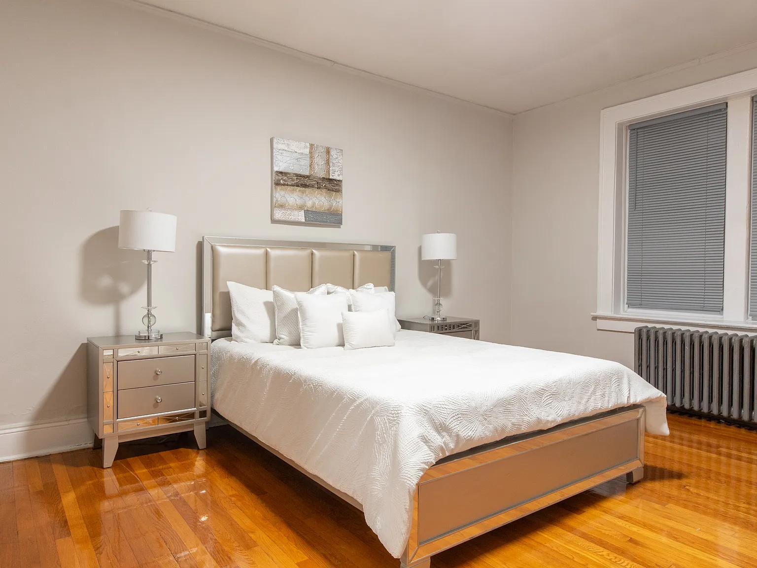 Randolph Manor Apartments — Photo 3