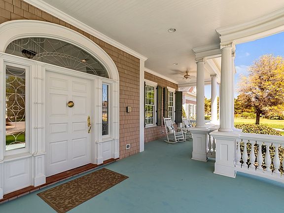 5th image of 2 Heron Ct