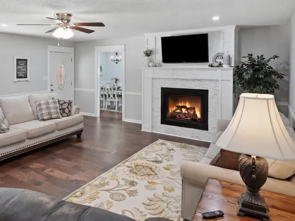 363 Horton Cir, Boaz, AL 35956