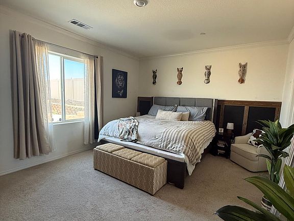 4th image of 16877 Desert Willow St