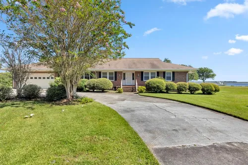 130 Leslie Dr Photo 1