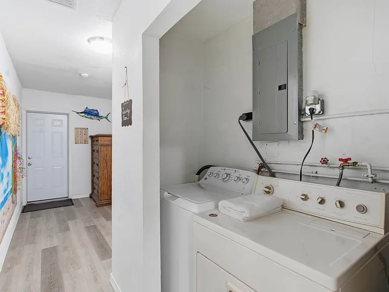 2760 Kumquat Dr — Photo 16