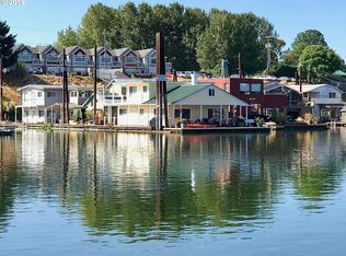 415 N Bridgeton Rd SLIP 1, Portland, OR 97217