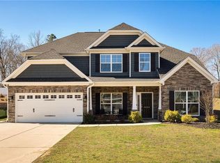 2929 Fernley Ct, High Point, NC 27262