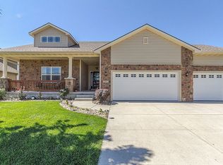 2864 167th St, Clive, IA 50325