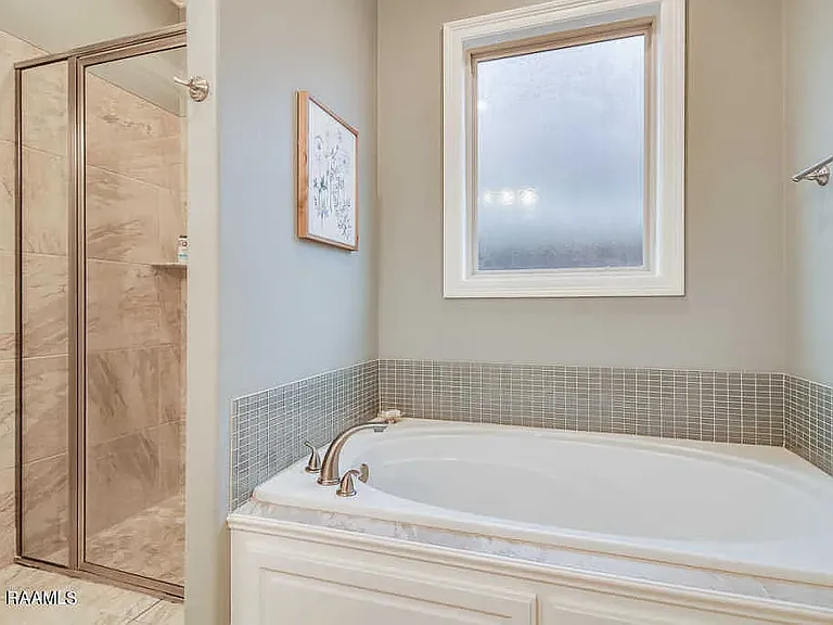 202 Grassland Ave — Photo 15