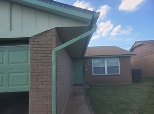12405 SW 28th St, Yukon, OK 73099