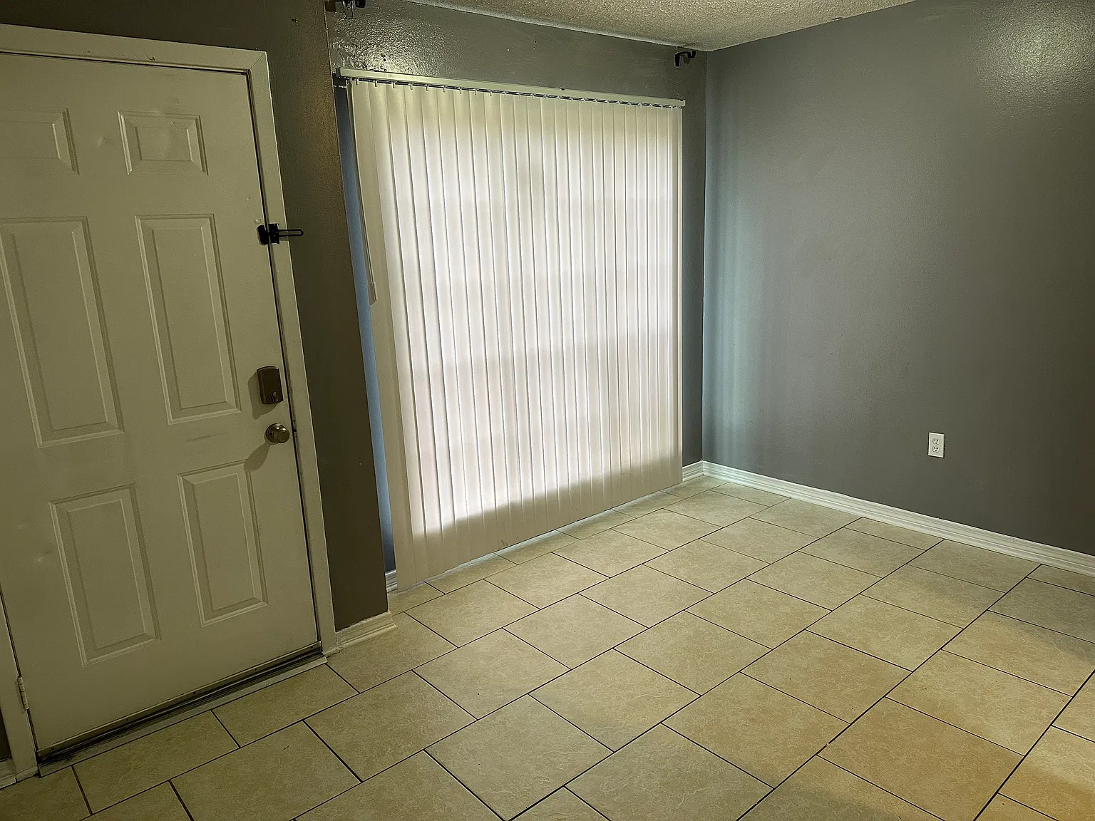 3021 North Blvd — Photo 4
