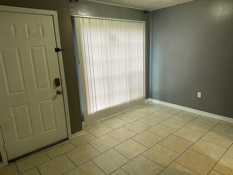 3021 North Blvd #2 — Photo 4