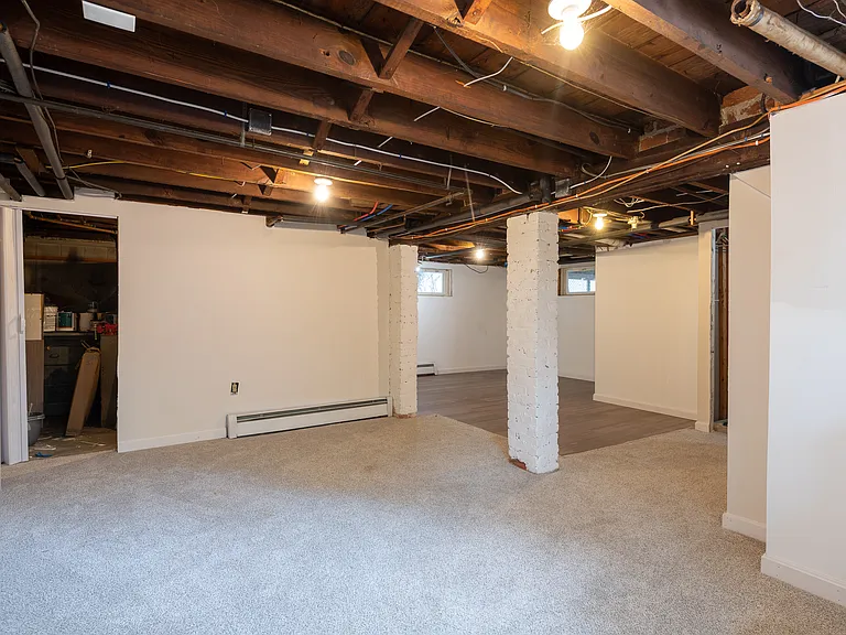 41 Berwick Ln — Photo 31