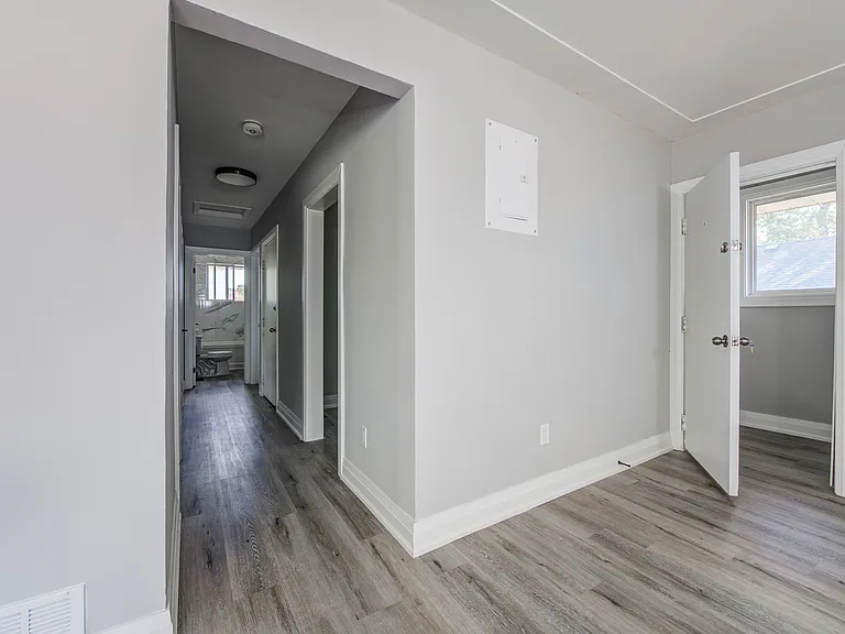 348 Spruce St #2 — Photo 7