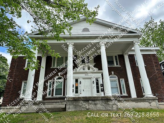3rd image of 840 Kalamazoo Ave SE #4