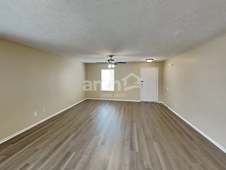 5000 Hancock Cir — Photo 6