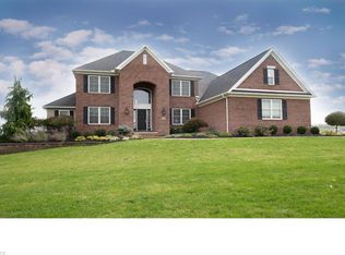 9775 Abbington Dr, Canfield, OH 44406