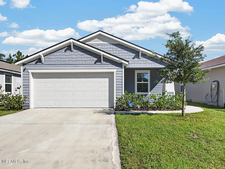 15667 Strawberry Roan Ct