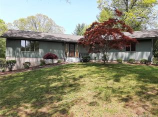 31 Maple Ave, Vernon, CT 06066