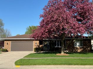 340 N Mulberry St, Herscher, IL 60941