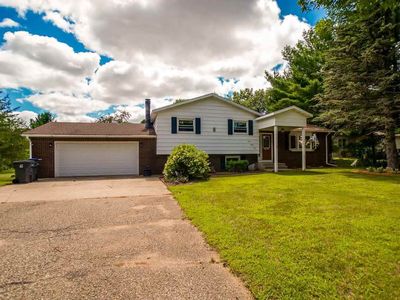 731 Karberg Ln, Port Edwards, WI, 54469