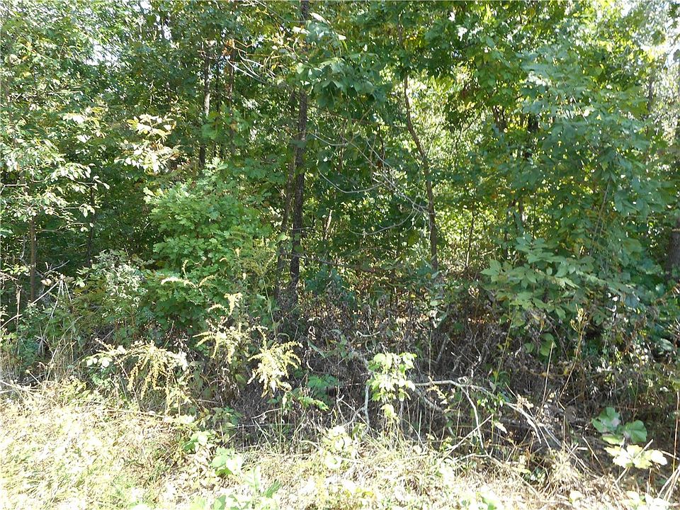 2nd image of Peebles Ln