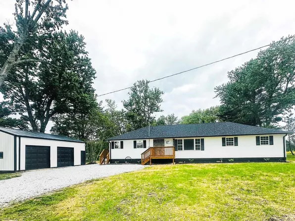1723 State Road 645, Loogootee, IN 47553