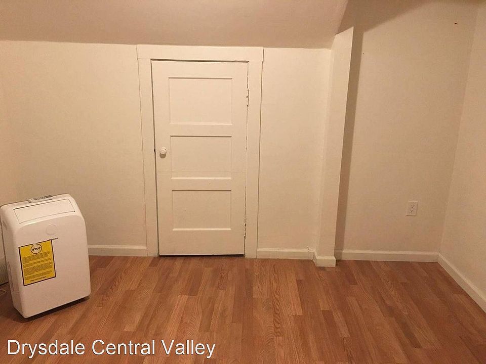 2nd image of 1210 11th St APT 5