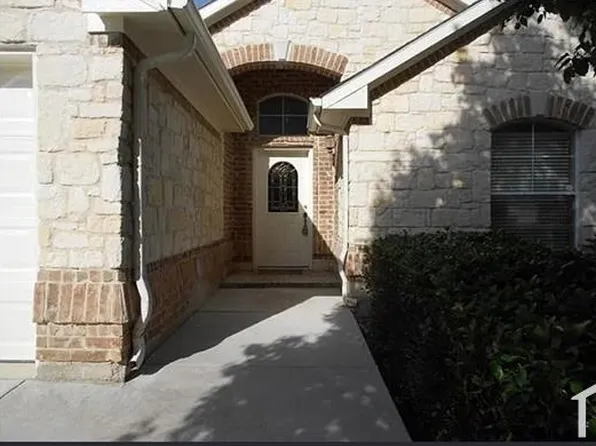 8600 Western Meadows Dr, Fort Worth, TX 76244