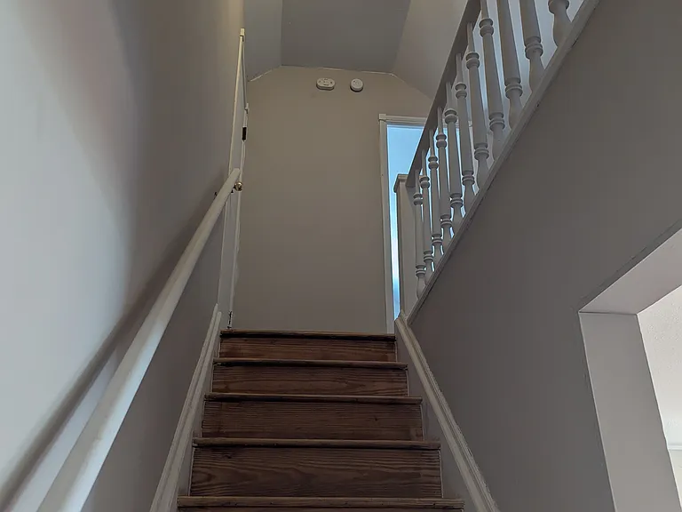 27860 Knickerbocker Rd — Photo 15