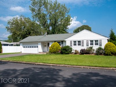 146 Eagle Dr, Emerson, NJ, 07630