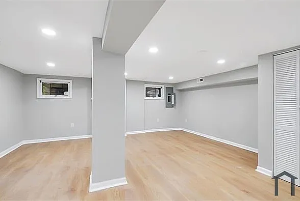 727 Otis Pl NW — Photo 20