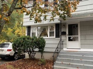 34 Charles Rd #34, Winchester, MA 01890