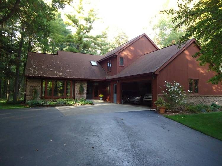 1st image of 3105 E Estates Dr