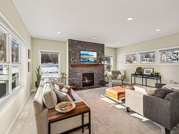 5th image of 145 Cutacross Rd