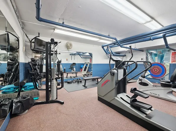 353 East 72nd Street image 10 of 10